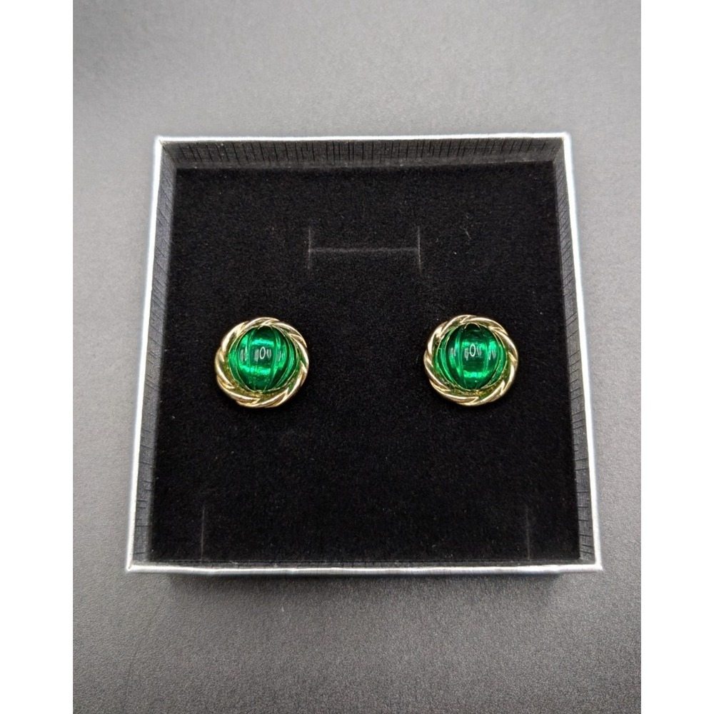 Vintage Green Cabochan Button Ribbed Gold Tone Stud Statement Retro Earrings